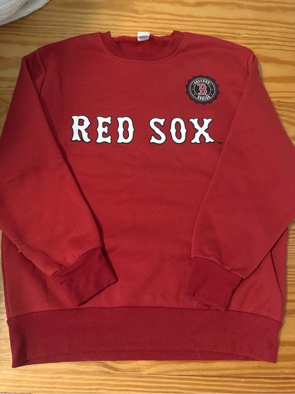 Boston Red Sox Women's Red Crewneck Sweatshirt